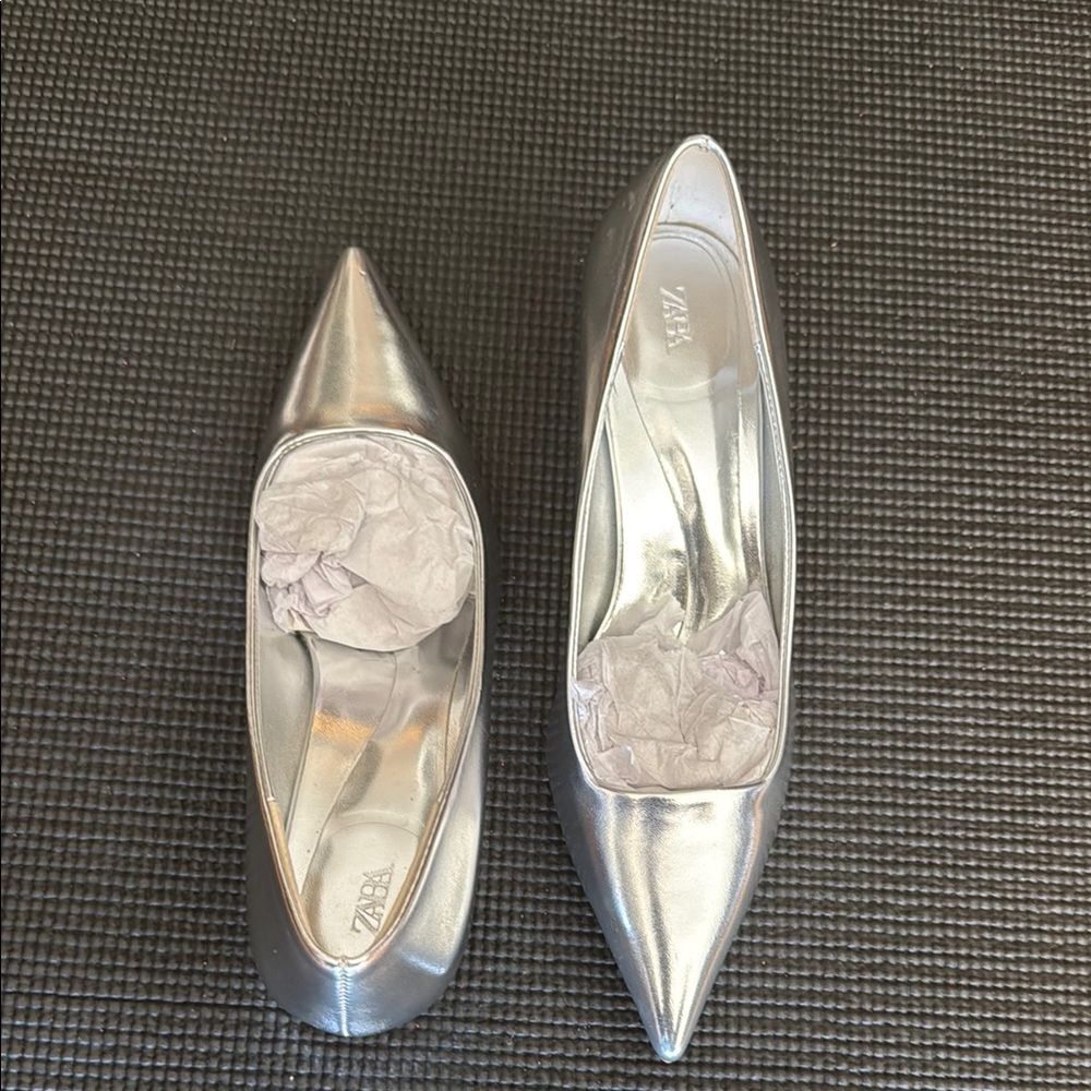 Zara Silver High Heels with Pointed Toe and Embellishment